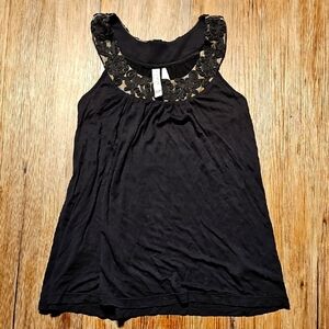 Womens Kische Black Lace Trim Top XSP